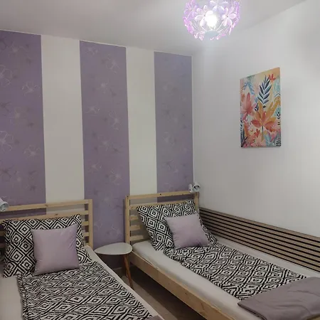 Express To Go Apartment *